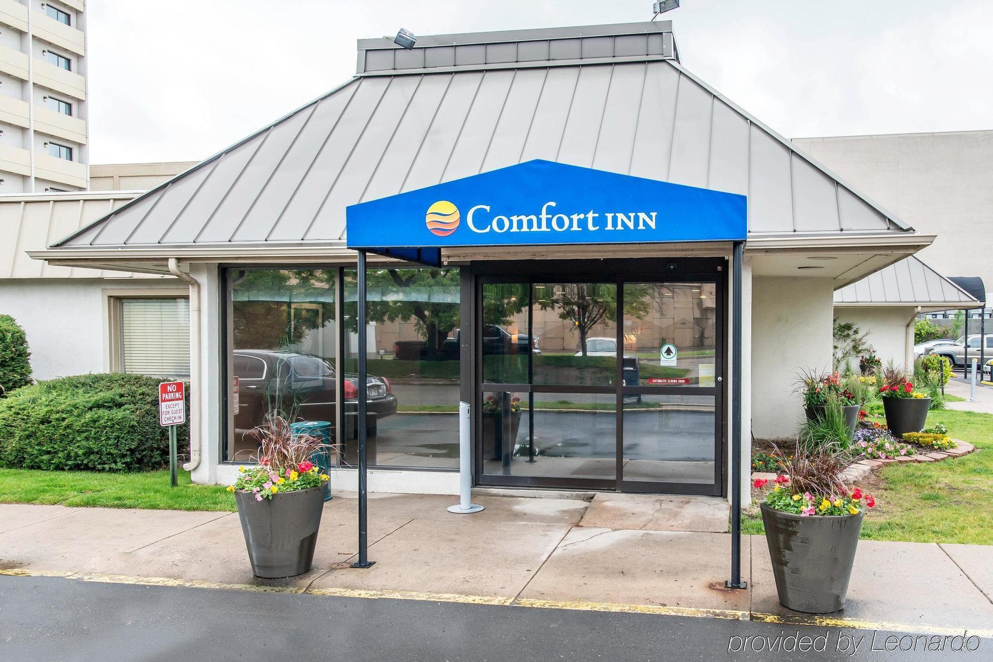 Comfort Inn Denver Central Экстерьер фото